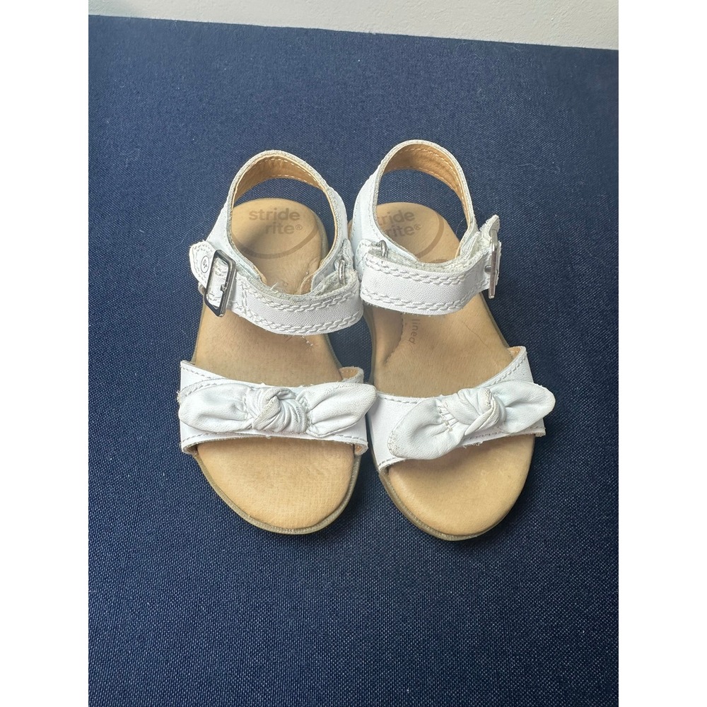 Stride Rite | White Leather Bow Sandals | Size 5